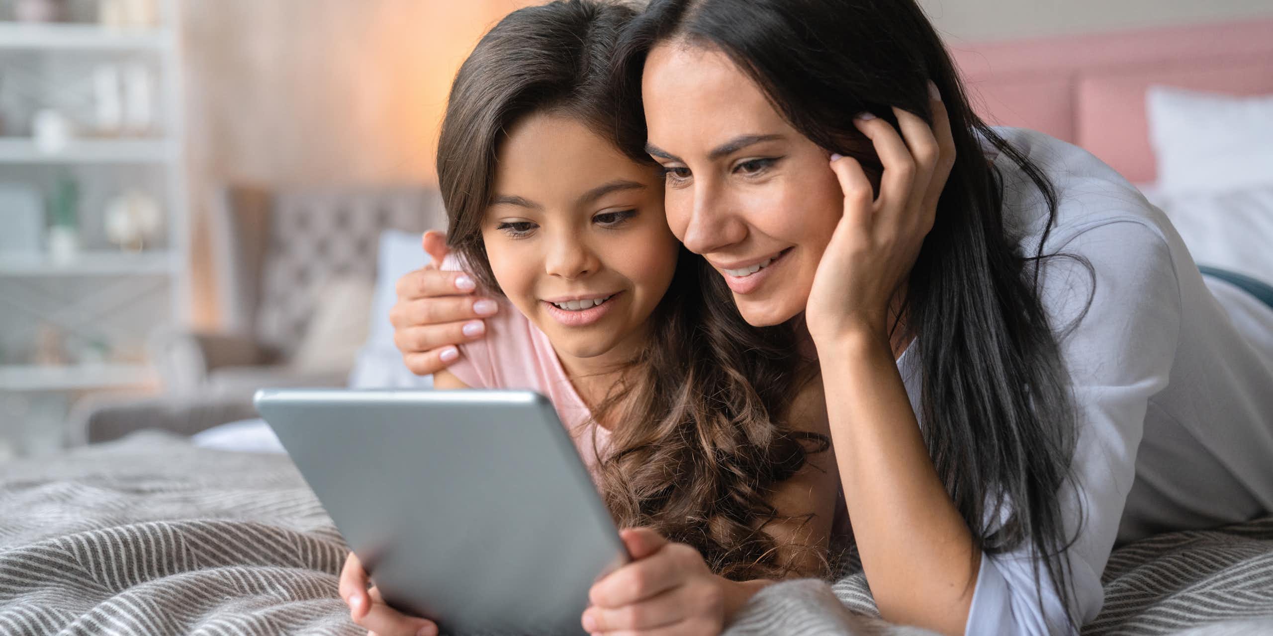 ¿Prohibimos las pantallas a nuestros hijos o les educamos en el buen uso de la tecnología?