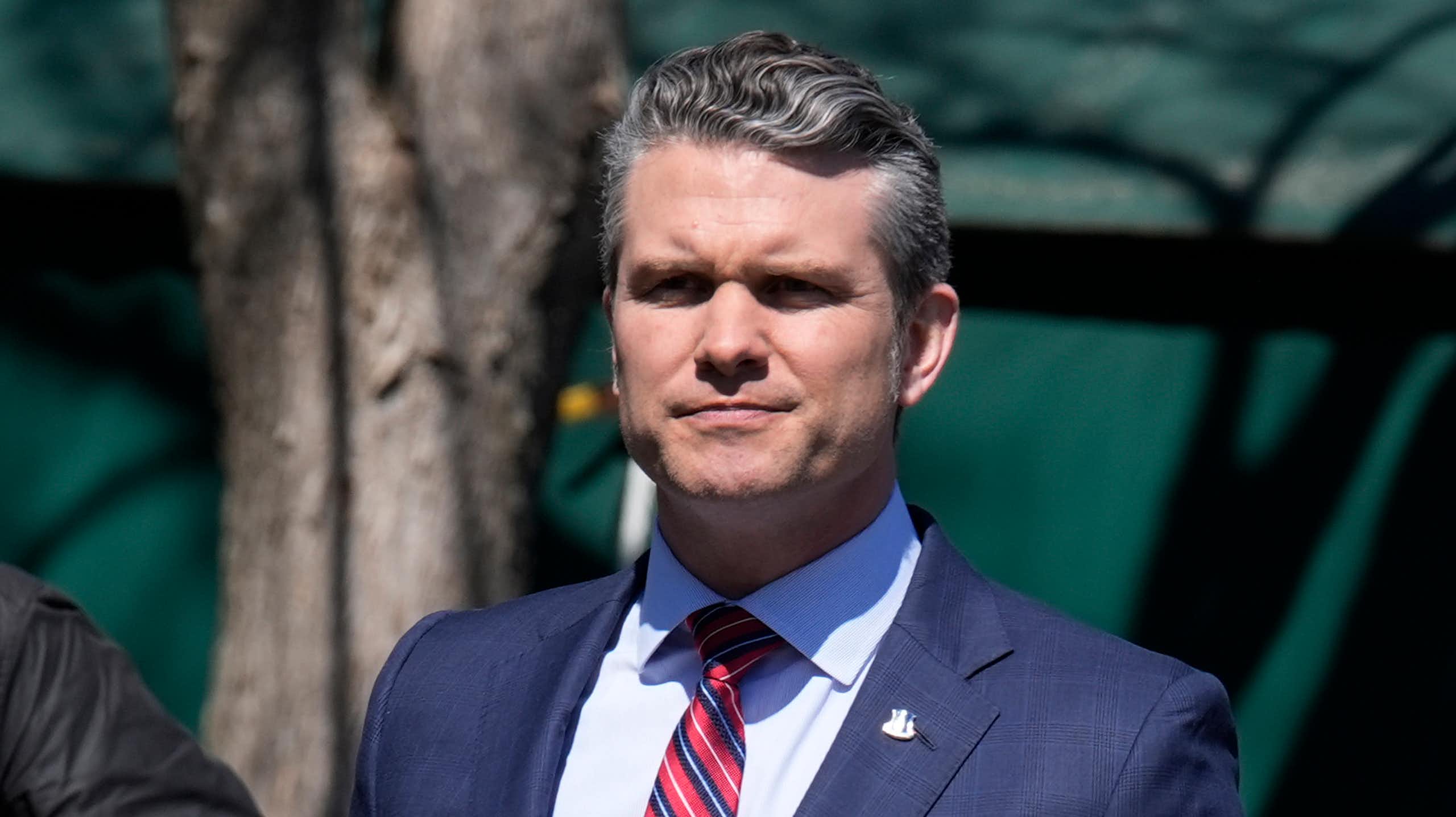 Why is the US group chat on Houthi attack plans so concerning? A military operations expert explains