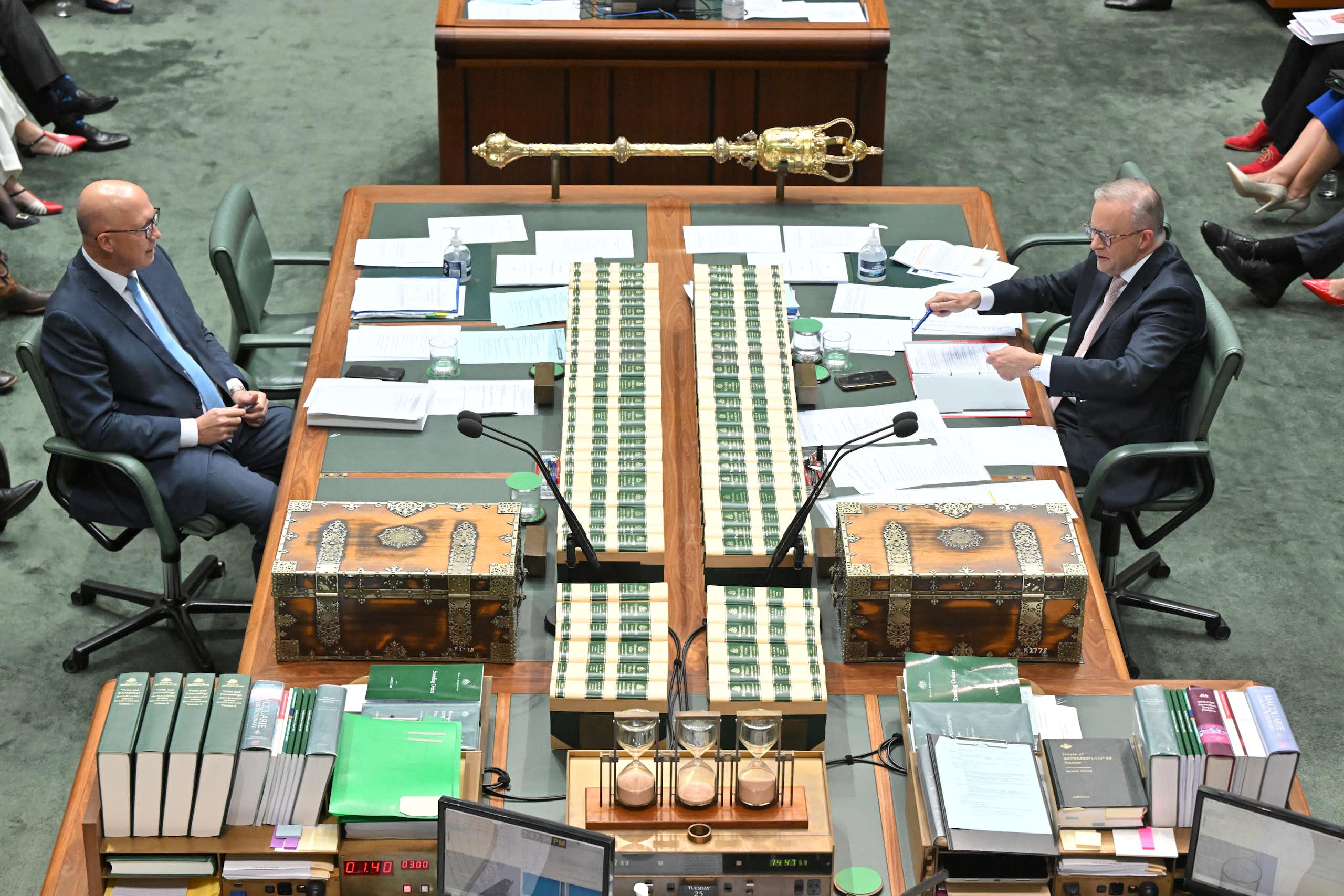 Labor regains poll lead as election called for May 3